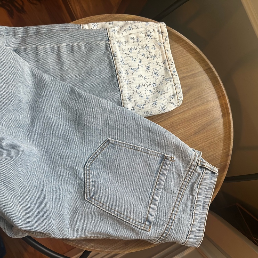 Princess Polly jeans with fabric patch
